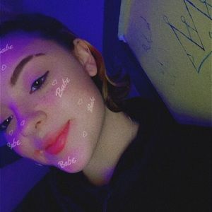 Meet your Posher, Zoe